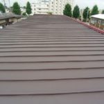 朝霞市　穴の開いた屋根にガルバリウム鋼板を加工した屋根改修工事